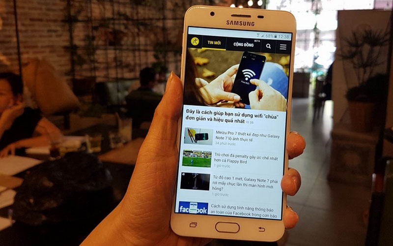 Cũng như c&aacute;c phi&ecirc;n bản kh&aacute;c, J7 Prime vẫn c&oacute; mạng 4G